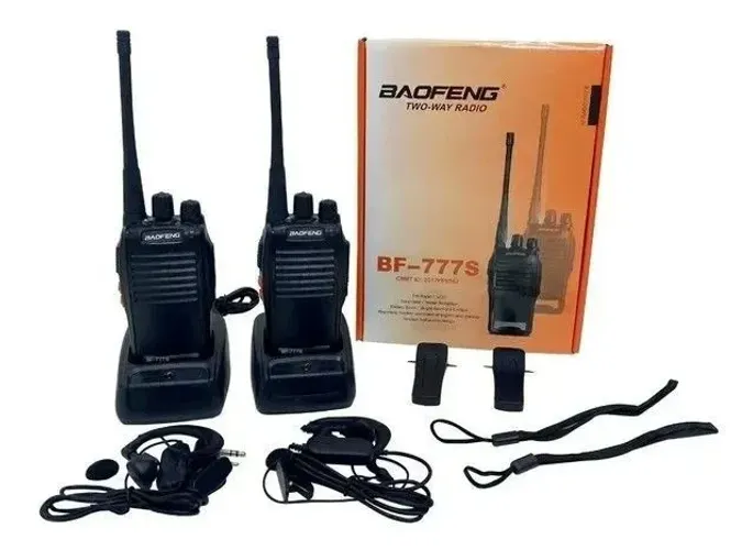 Kit 2 Rádios Comunicadores Baofeng 777S
