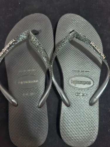 R$ 30 | Tam 37/38 | Brilho | Havaianas Feminino Preto Brilho | Usado Pouco | Tam. 37/38 |