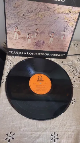 LP Disco de Vinil Canto a los pueblos andinos