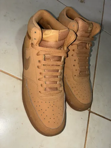 Tênis Nike court vision mid