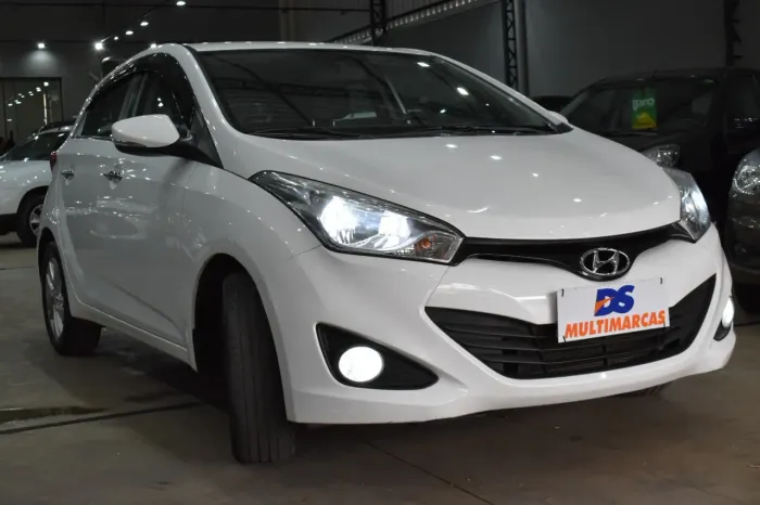 HB20 PREMIUM 2014/2014 / BAIXO KM