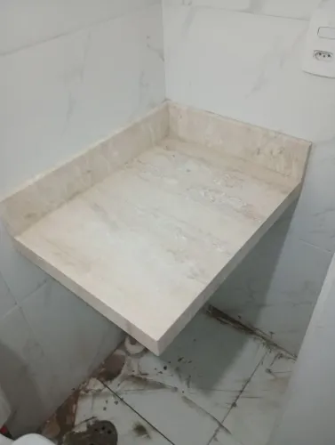 Pia de mármore para banheiro