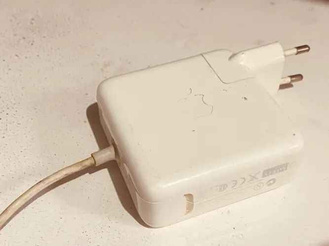 Carregador MacBook A1280
