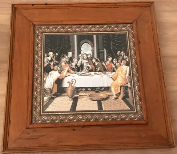 Quadro religioso Santa Ceia pintura em látex e moldura em madeira maciça 70x70x3,5cm
