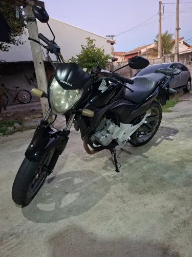 Vendo ou troco cb300