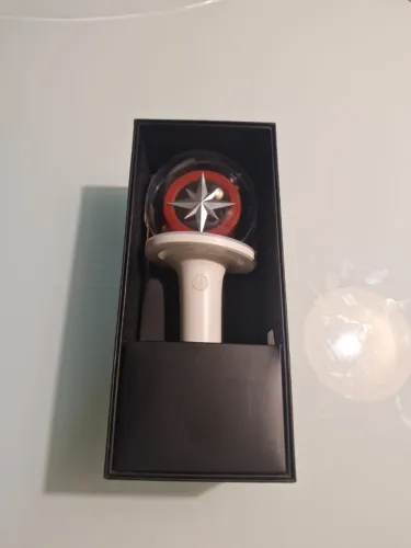 Lightstick Stray Kids Ver. 2 - Ótimo Estado