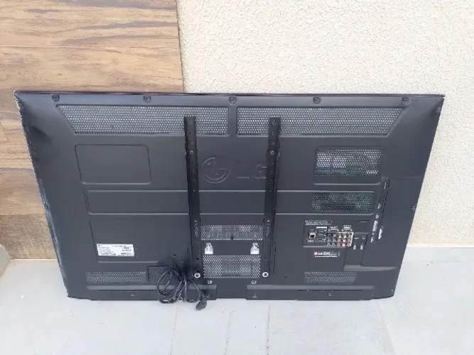 Tv pra retirar peças