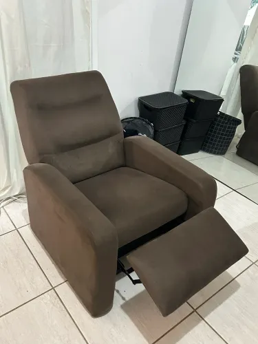 Poltrona reclinável