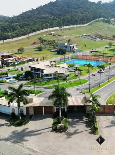 Terreno à venda no bairro Centro - Camboriú/SC