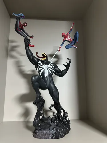 Action figure Spiderman e venom Original PlayStation