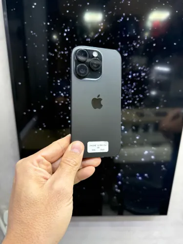 iPhone 16 pro 255 gb preto