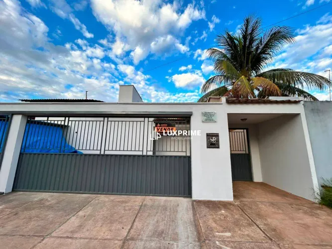 Casa com 3 dormitórios à venda, 86 m² por R$ 240.000,00 - Jardim Santa Bárbara - Palmas/TO
