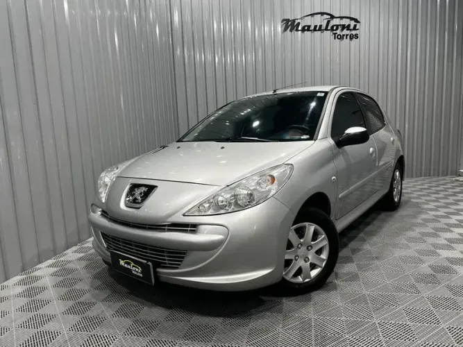 Peugeot 207 XR 1.4 Flex 8V 5P 2013