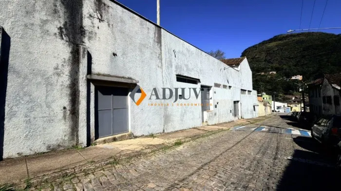 EXCELENTE IMÓVEL COMERCIAL À VENDA - 863,48 m²