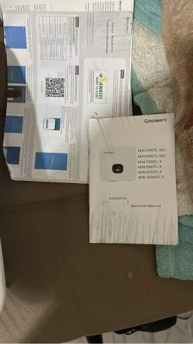 Micro inversor de frequência fotovoltaico novo nunca instalado 
