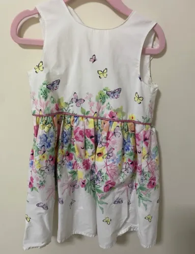 Vestido usado infantil
