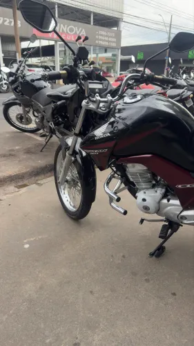 Vendo titan 150 mix modelo 2015