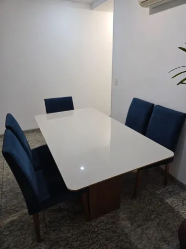 Mesa de jantar 6 lugares