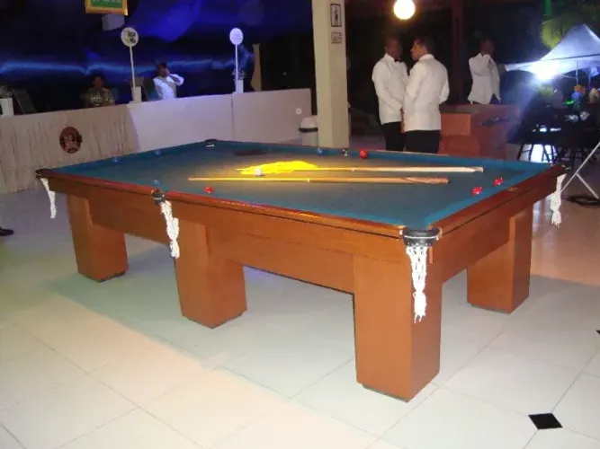 Mesa de Sinuca / Snooker Profissional Oficial (3,10 x 1,58) - BrinqueLazer