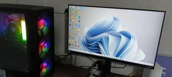 Ryzen 7 5700G | 32GB RAM | SSD 1TB | Windows 11 Pro | Excelente para Home Office, Programa