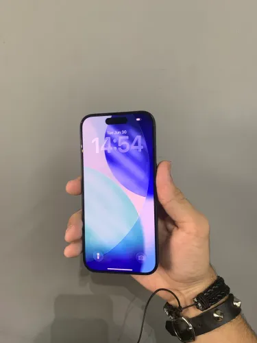 iPhone 15 Pro Titânio Azul (semi novo)