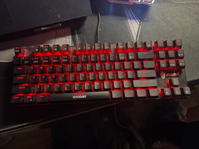 Teclado Mecânico Evolut Shodan RGB