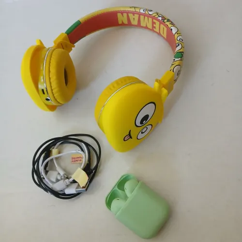 Fones