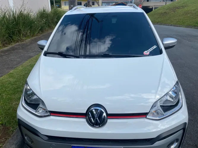 Volkswagen Up! Cross 1.0 TSI Total Flex 12V 5P 2018