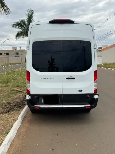 Ford Transit Furgão 2.0 Longo Turbo Diesel 2023