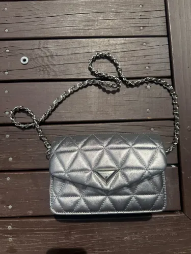 Bolsa Schutz