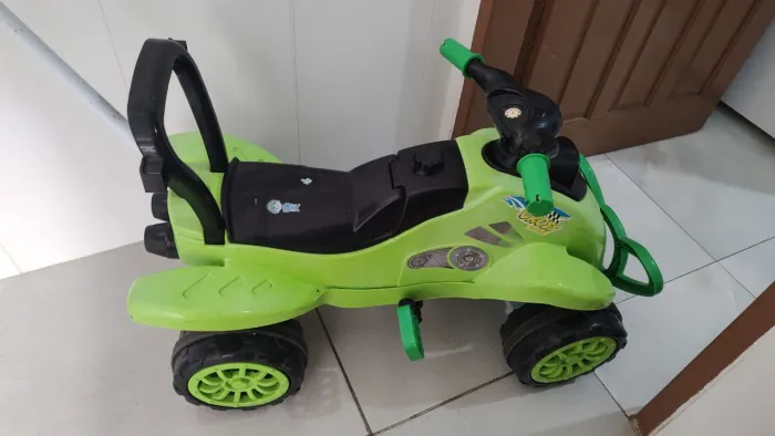 Quadriciclo infantil