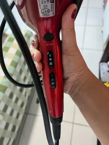 Secador + prancha Britânia