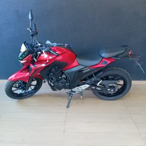 YAMAHA FAZER FZ25 CONNECTED 2026 KM BAIXO 