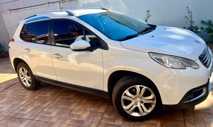 Peugeot 2008 Allure 1.6 Flex 16V 5P Aut. 2017
