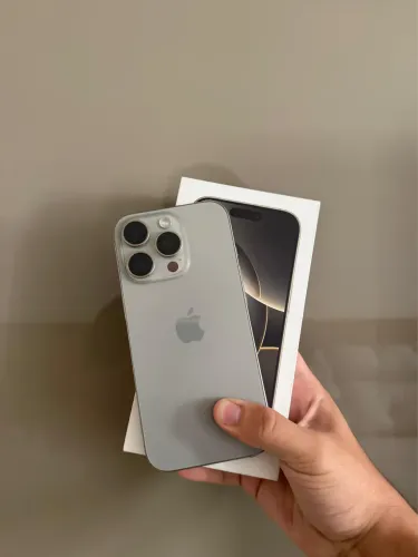 IPhone 16 pro 128gb