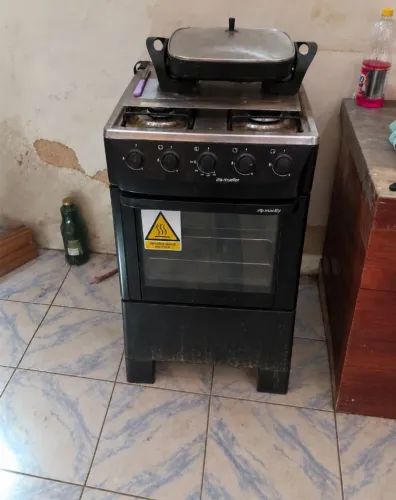Fogão semi novo 200 reais