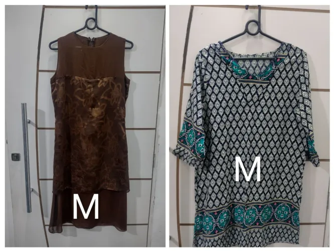 Dois vestidos curtos Tam M 