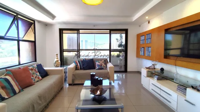 Apartamento no Pablo Neruda no Tirol, 187m² e 3 suítes