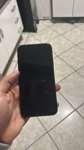iPhone XR PRETO