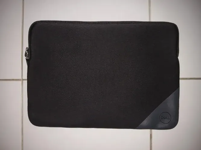 Dell Capa essencial 15 - Proteja seu laptop de até 15 polegadas
