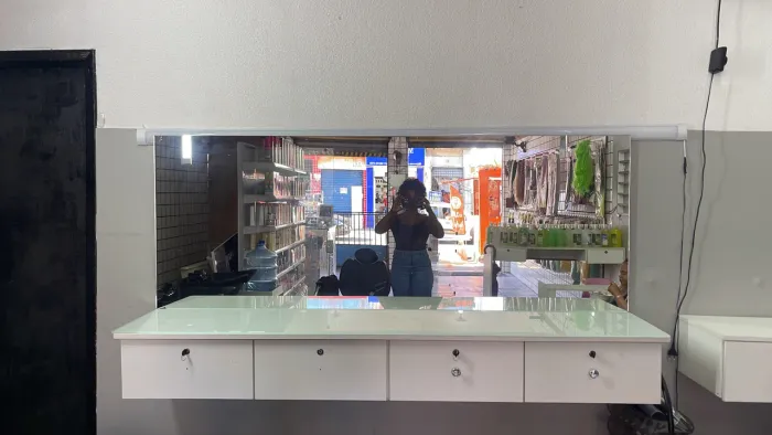Espelho e bancada