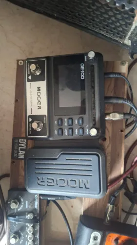 Pedaleira de guitarra ge 100 tem caixa manual pedaleira, guitarra