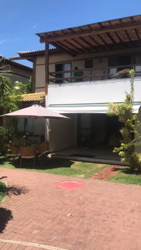 Casa em Condomínio em Itacimirim (Monte Gordo) - Camaçari-BA: 3 quartos, 2 suítes, 2 salas