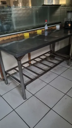 Mesa de inox