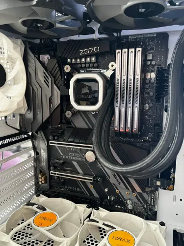 Kit Core i9 + Asrock Z370 Extreme Wifi6E