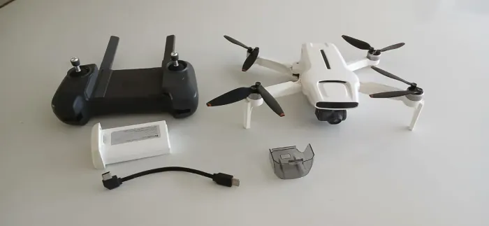 Vendo drone profissional FIMI MINI X8, câmera 4K, super conservado