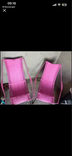 Vendo 2 cadeira de ferro com fibra 170$ as duas