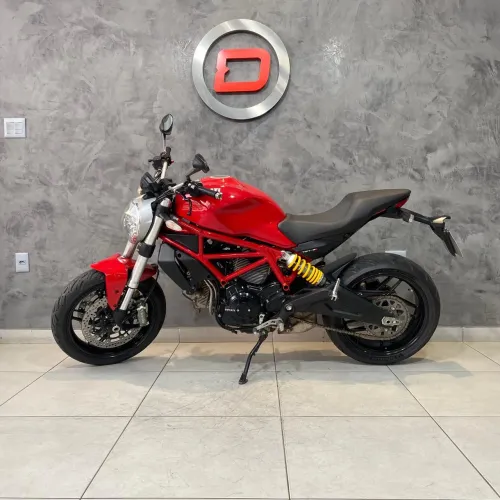 MONSTER 797
