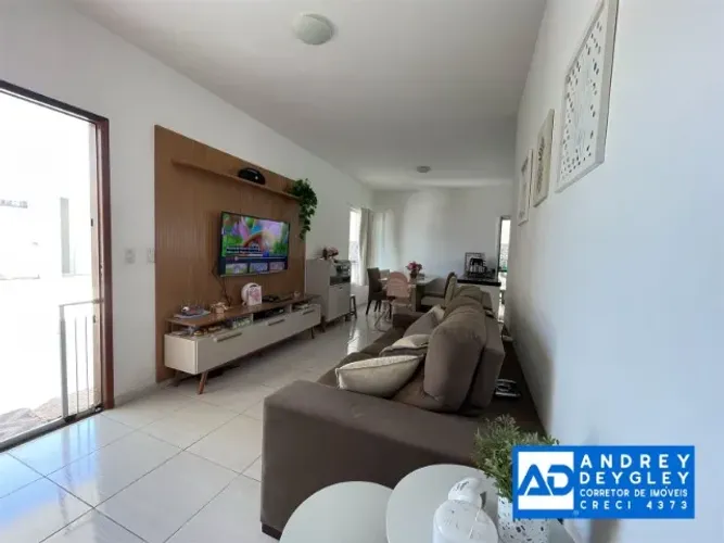 Otima localização em Massagueira - 3/4 um suite - Energia solar - Financia