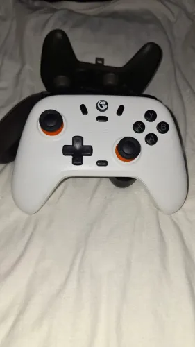 Controle Gamesir Nova Lite